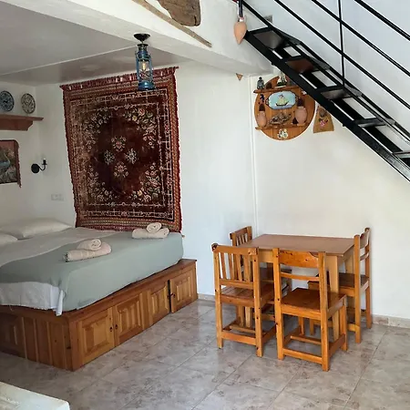 Marianthi Hotel