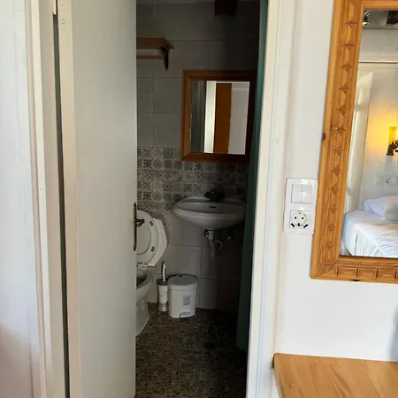 فندق Marianthi 2*