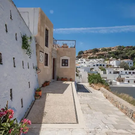 Marianthi فندق 2*